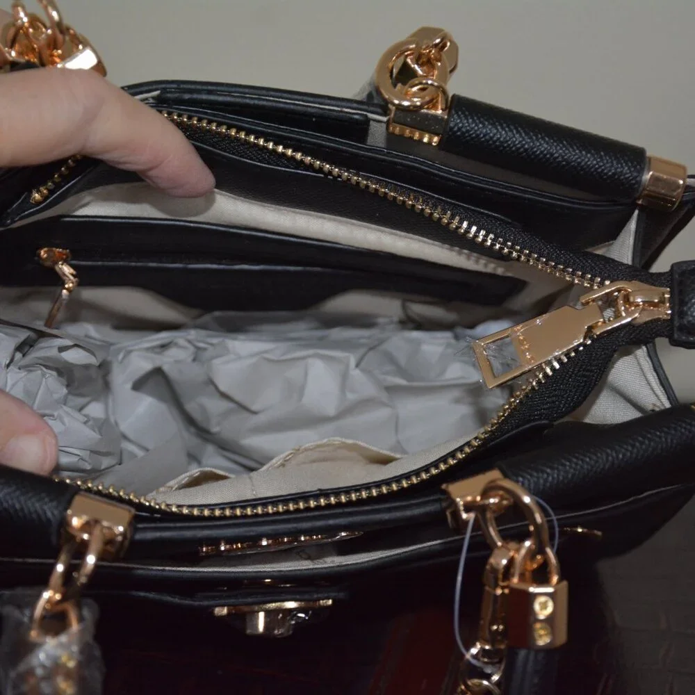 bebe Alex Small Satchel With Credit Card Organizer NWT - Picture 13 of 13